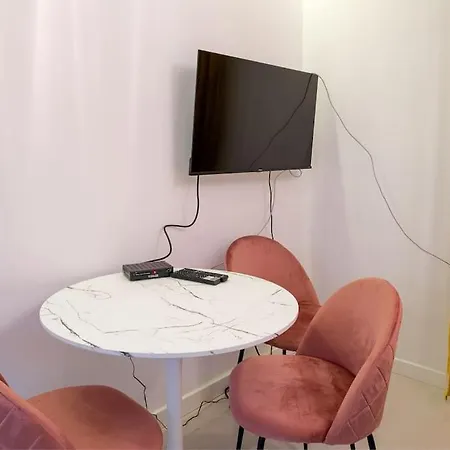 Apartman Cosy And Stylish